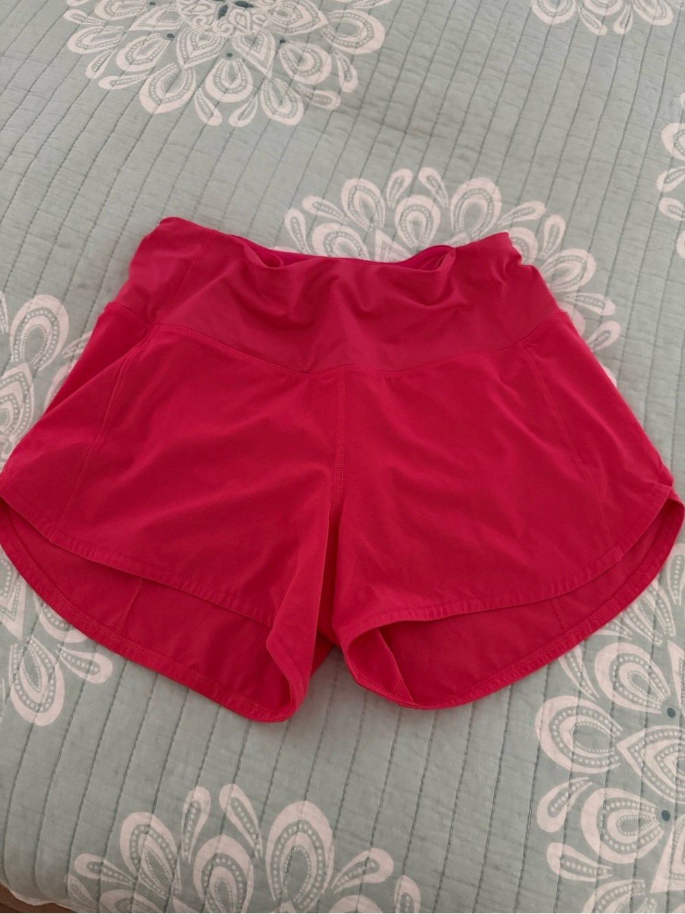 Lululemon Speed Up High Rise shorts Lipgloss pink